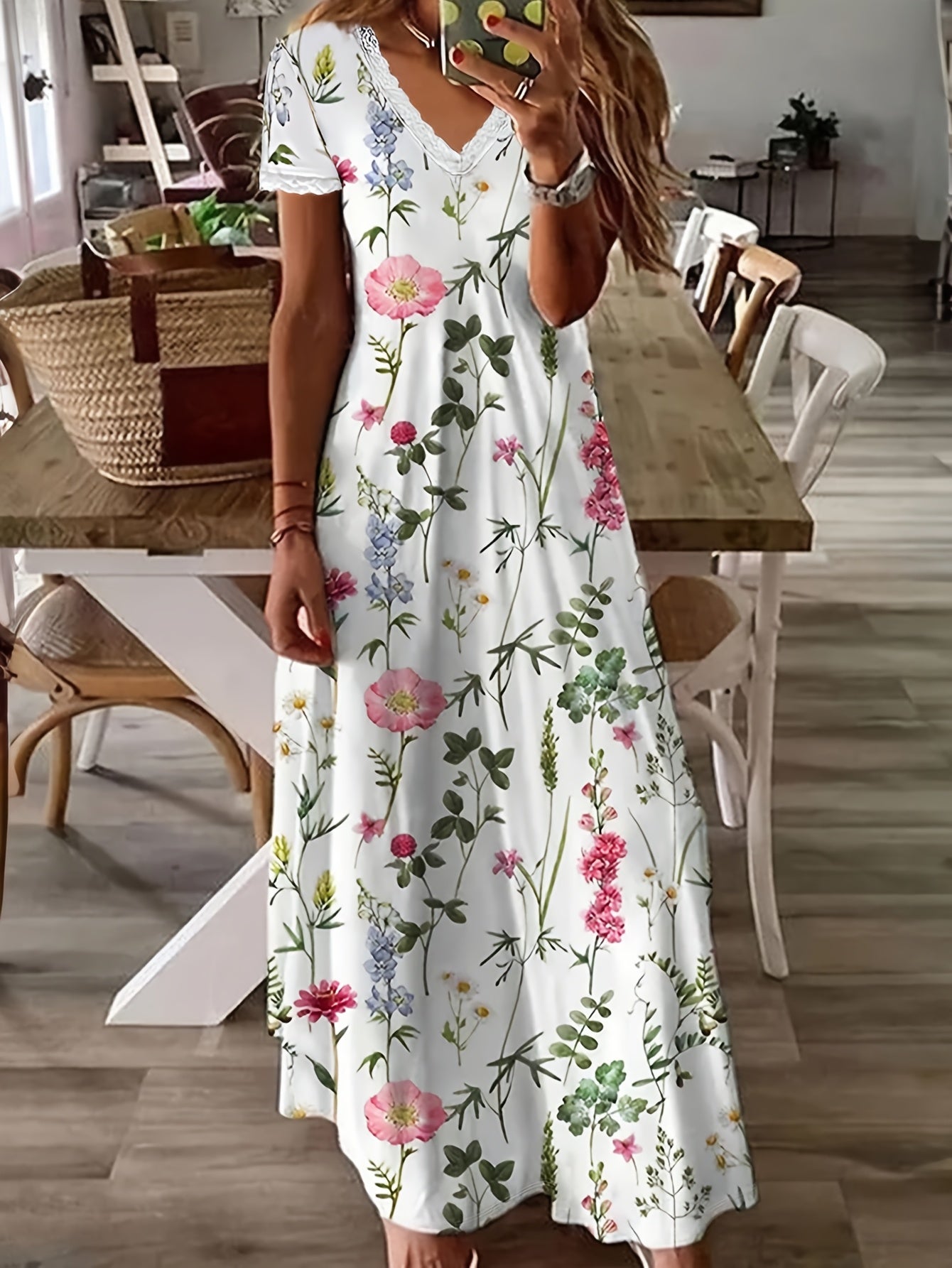 Women'S Floral Print V-Neck Dress with Lace Trim - Lightweight Polyester, Short Sleeve, Knee-Length for Spring/Summer, Casual Elegant Style, Casual Summer Dress | Floral Print Dress | Polyester Dress