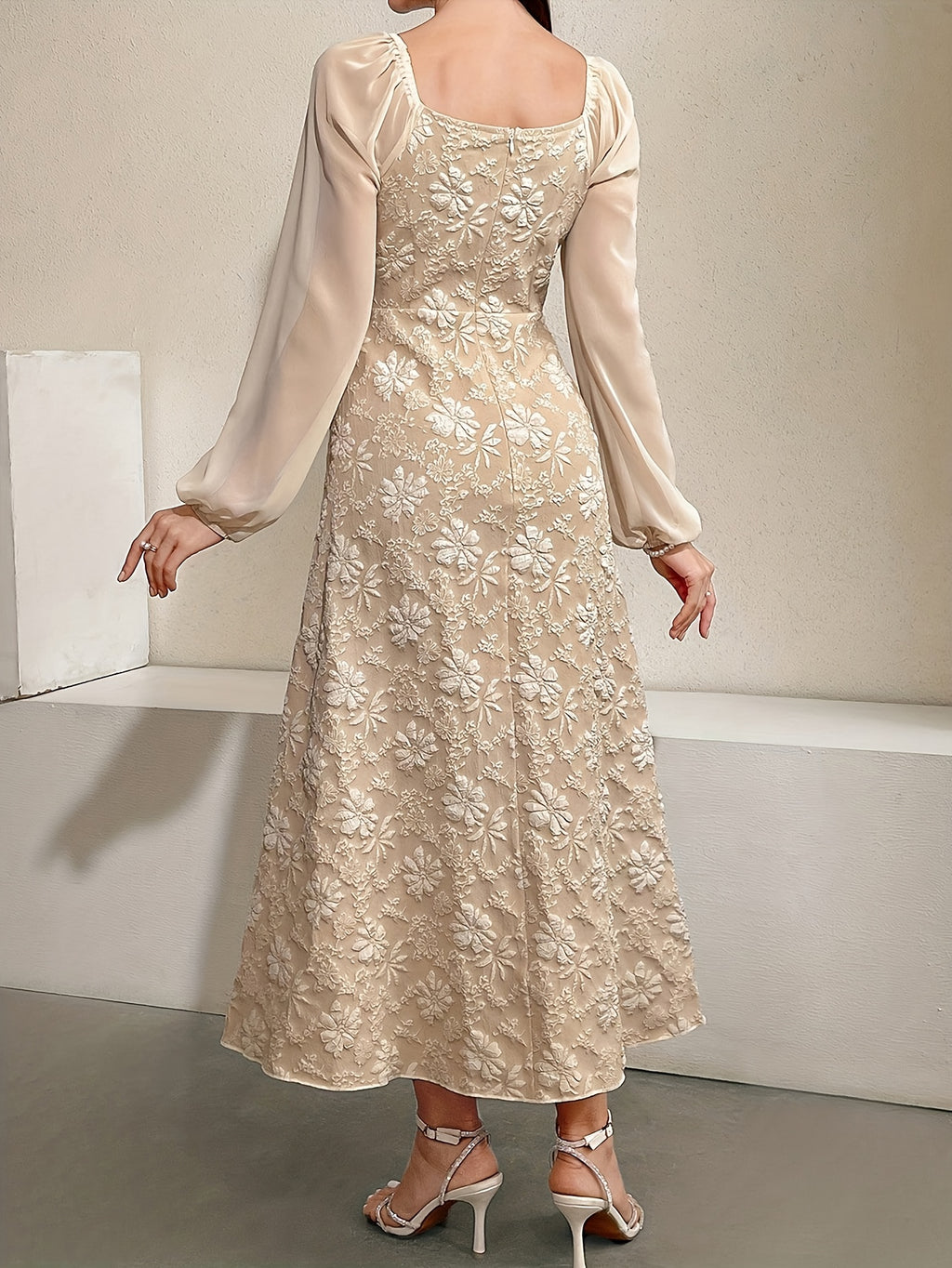 [Floral A-Line Dress] Stylish Floral A-Line Dress | Textured Lantern Sleeves, Square Neck Backless Design, Women's Fashion