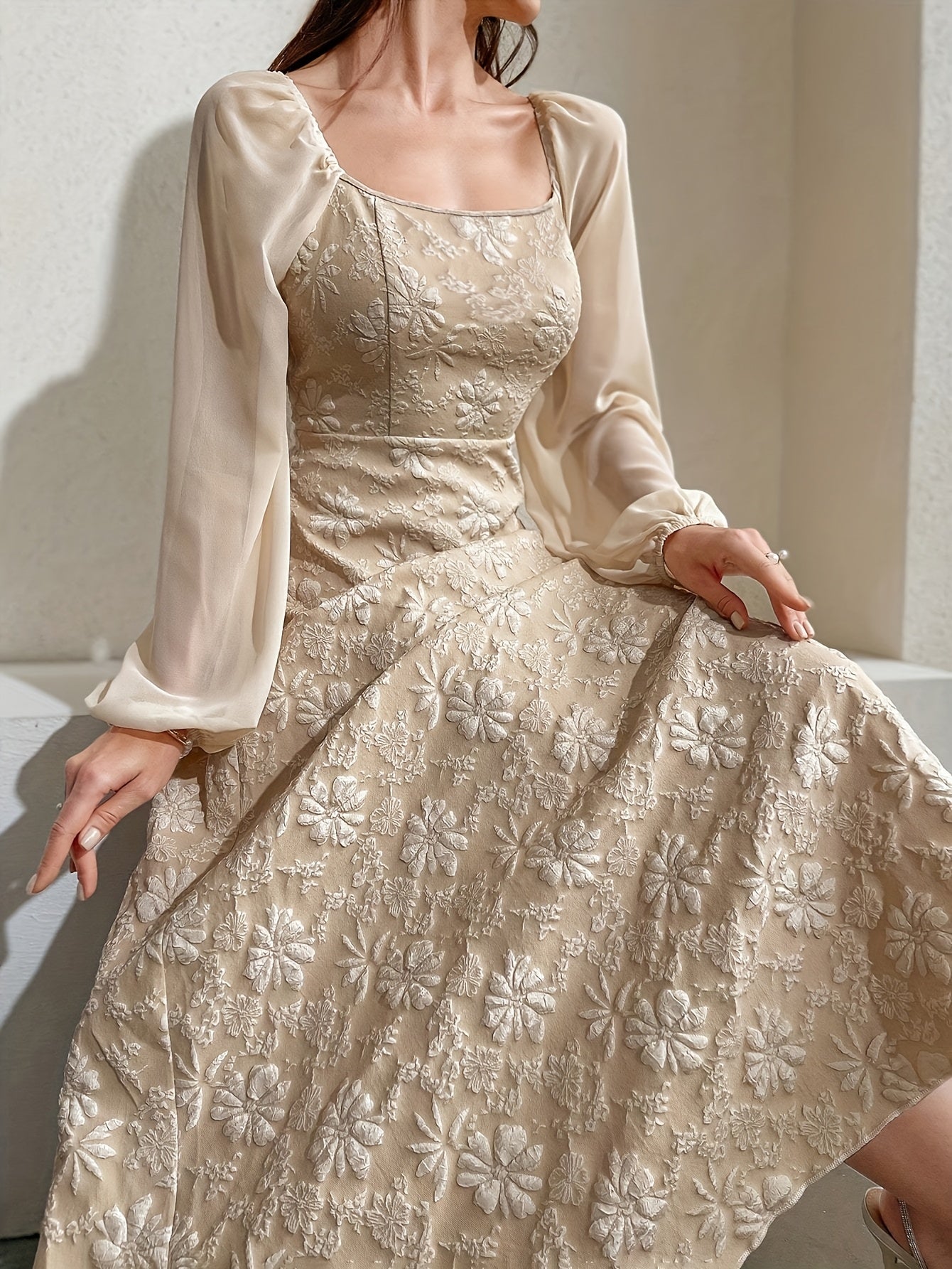 [Floral A-Line Dress] Stylish Floral A-Line Dress | Textured Lantern Sleeves, Square Neck Backless Design, Women's Fashion